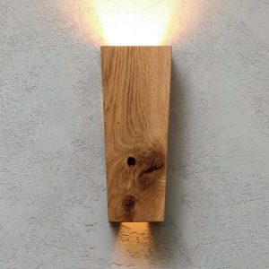 RAMUS væglampe i træ