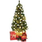 Kunstigt juletræ med hvide kugler