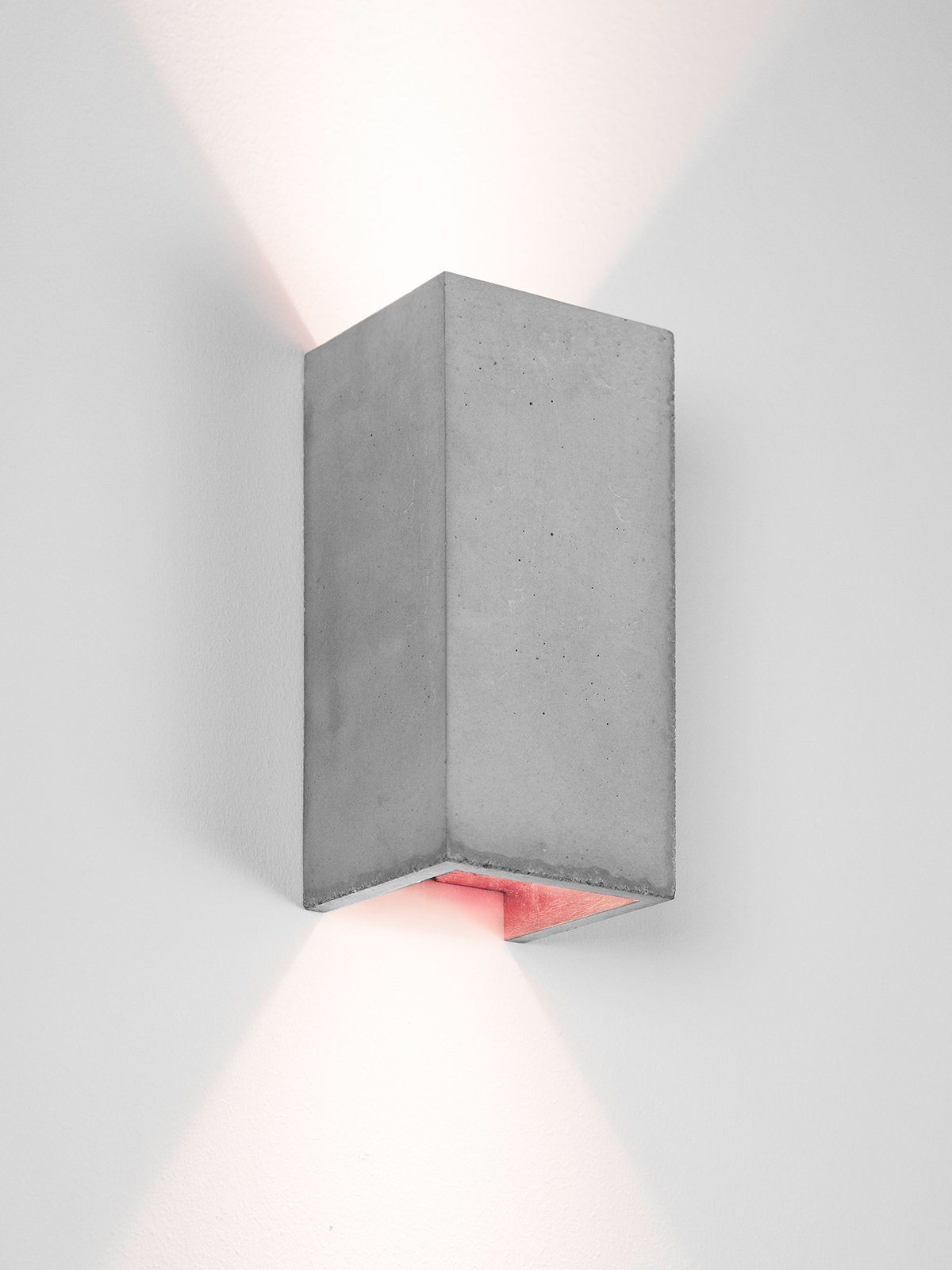 GANTlights B8 – væglampe i lysegrå beton - Billede 4