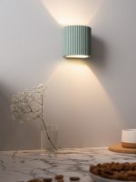 GANTlights S6 – up-and-down væglampe i rillet beton - Billede 9